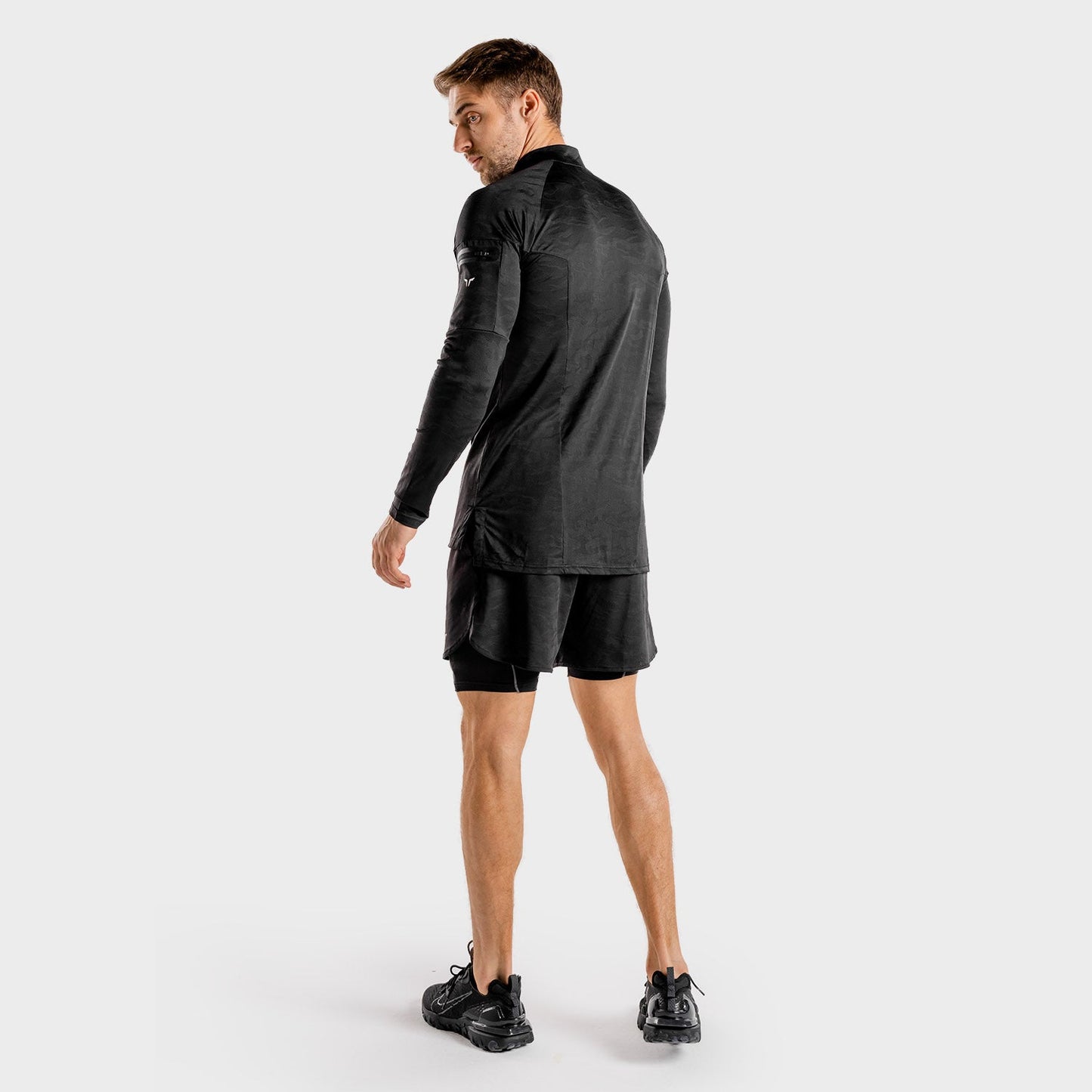 squatwolf-running-wolf-tops-for-men-gym-running-top-black-long-sleeve