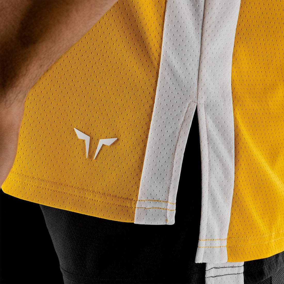 squatwolf-gym-wear-hybrid-2-0-oversize-tee-yellow-workout-shirts-for-men