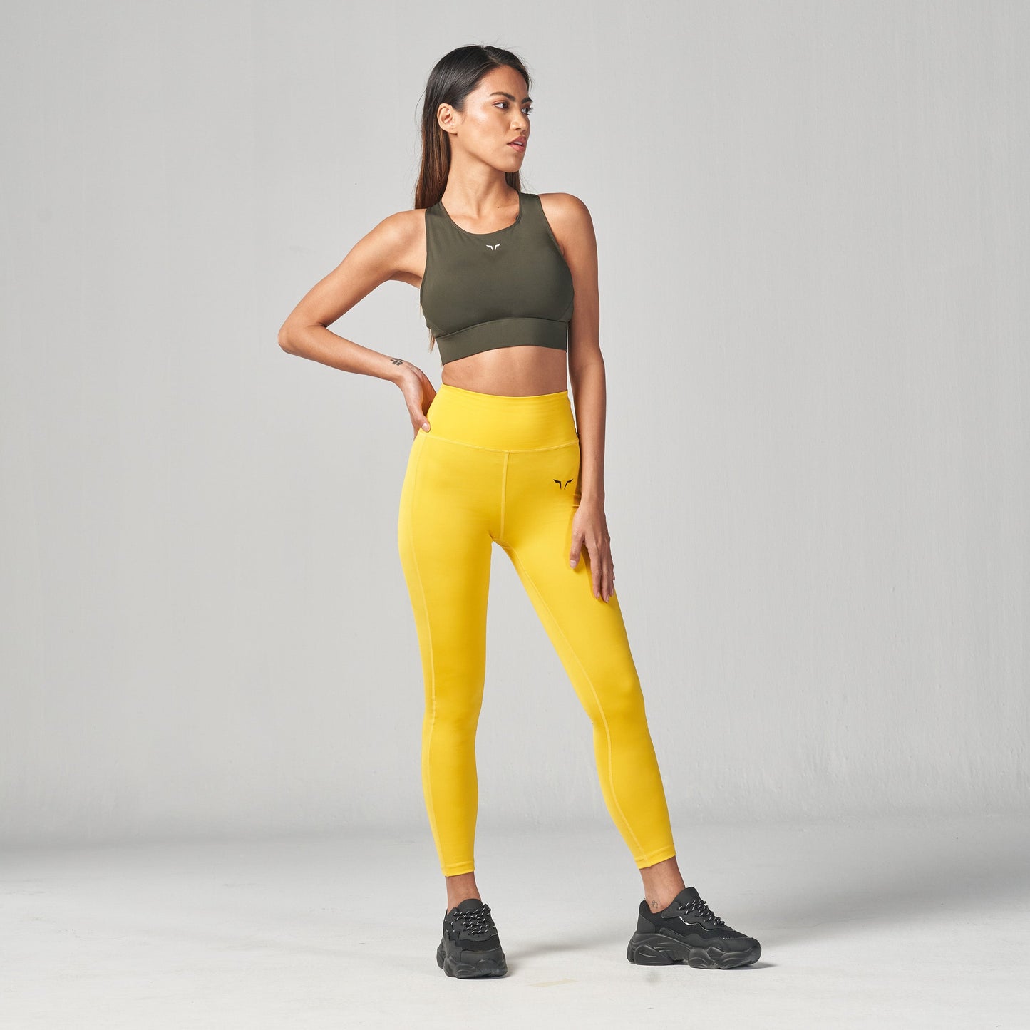 squatwolf-workout-clothes-essential-cropped-leggings-yellow-leggings-for-women