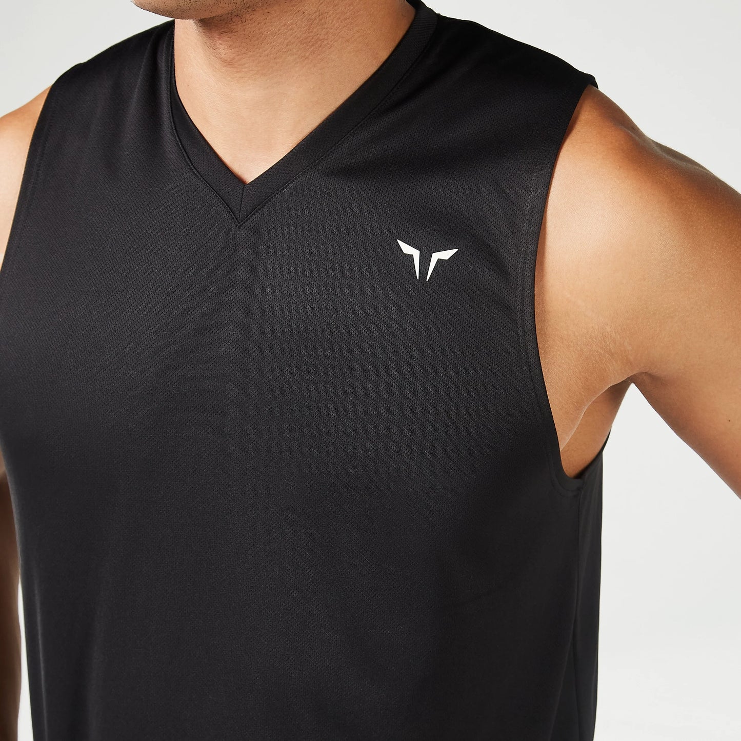 Essential V-Neck Tank - Black