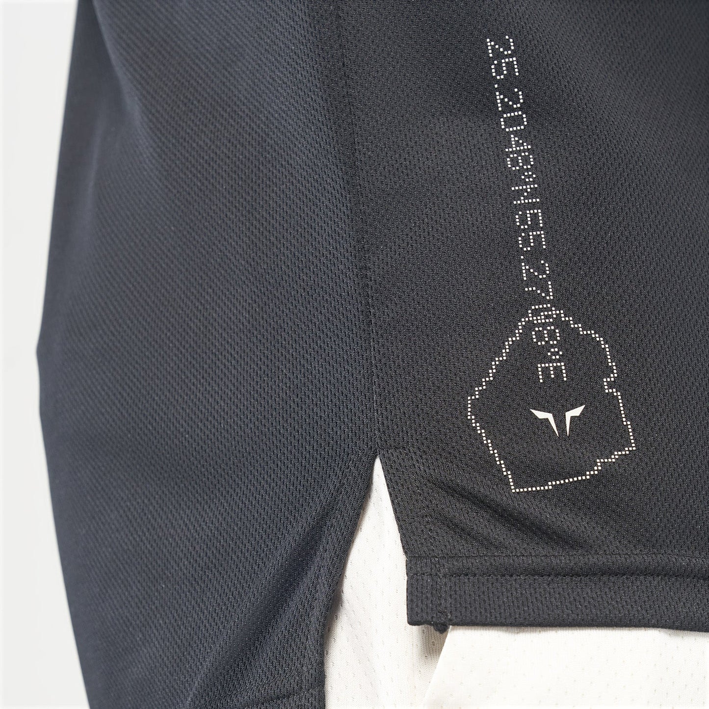 squatwolf-gym-wear-code-logo-muscle-tee-black-workout-shirts-for-men