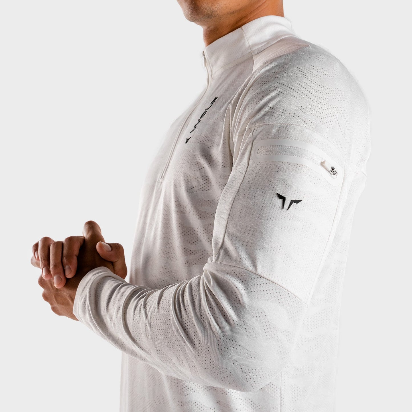 squatwolf-running-wolf-tops-for-men-gym-running-top-white-long-sleeve