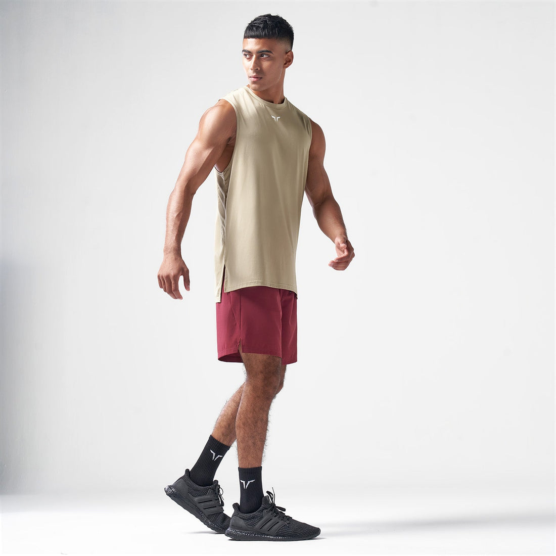 squatwolf-gym-wear-essential-gym-tank-sand-workout-tank-for-men