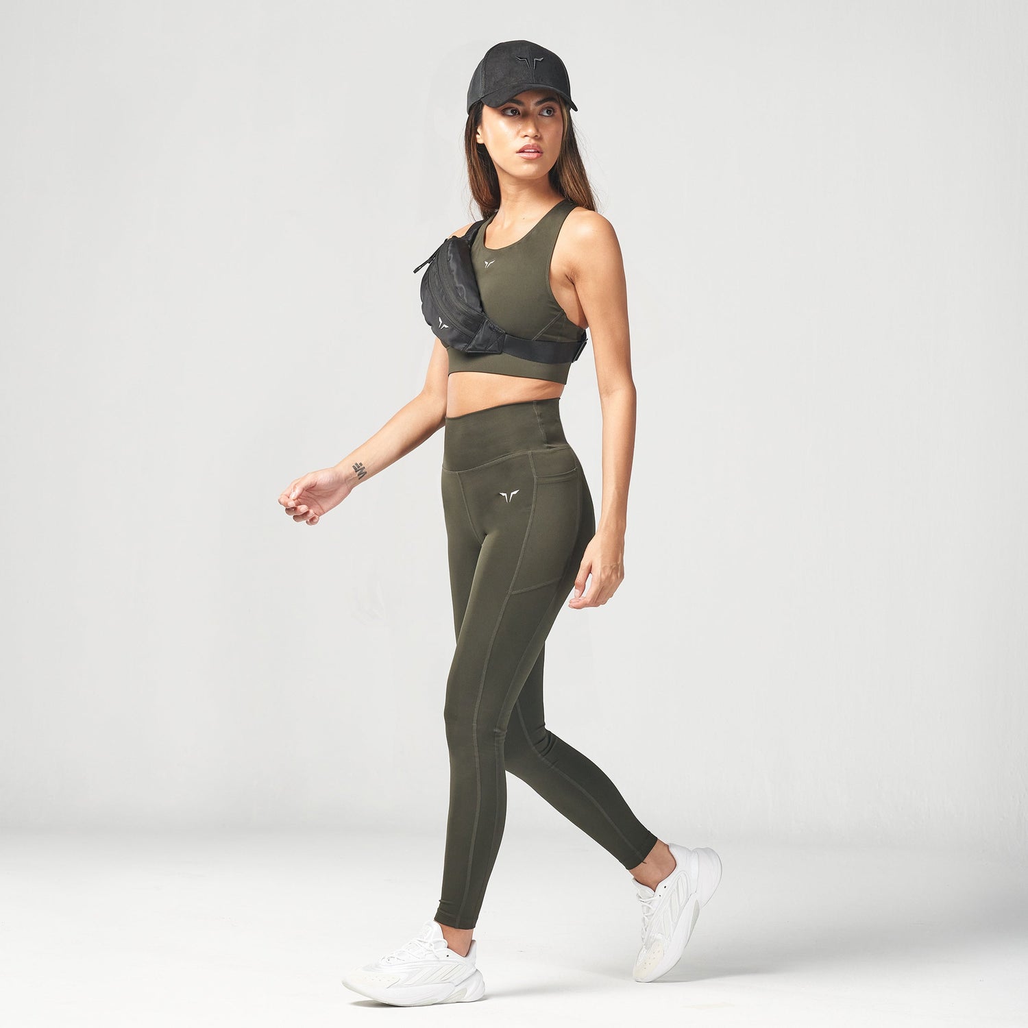 squatwolf-workout-clothes-essential-high-impact-bra-khaki-sports-bra-for-gym