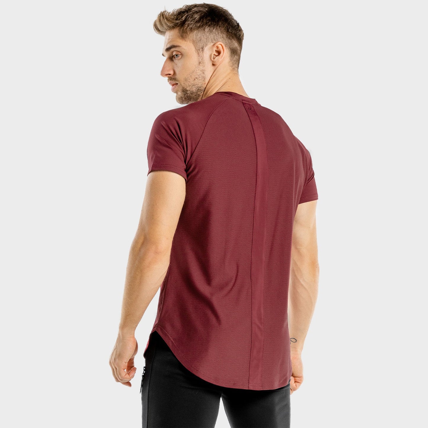 squatwolf-gym-wear-limitless-razor-tee-red-workout-shirts-for-men