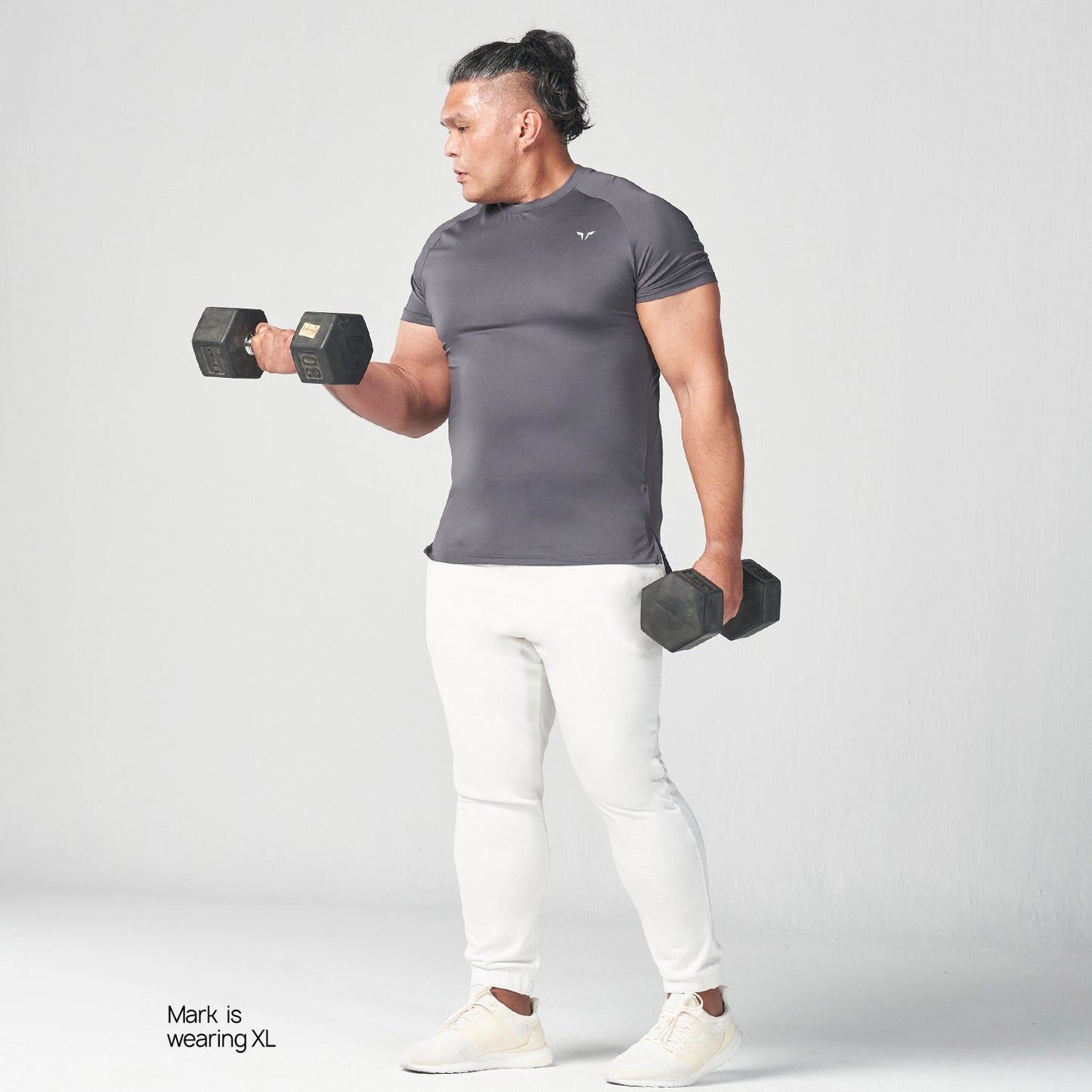 squatwolf-gym-wear-essential-ultralight-gym-tee-charcoal-workout-shirts-for-men