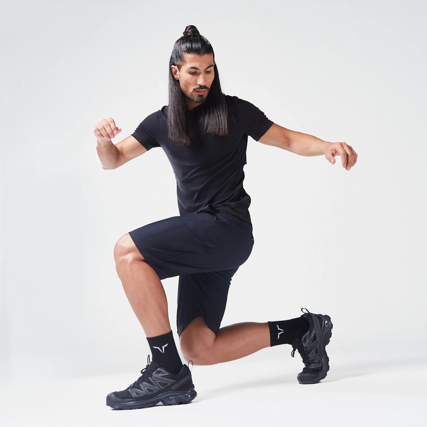 يوتيليتي كود كارغو شورت - أسود 