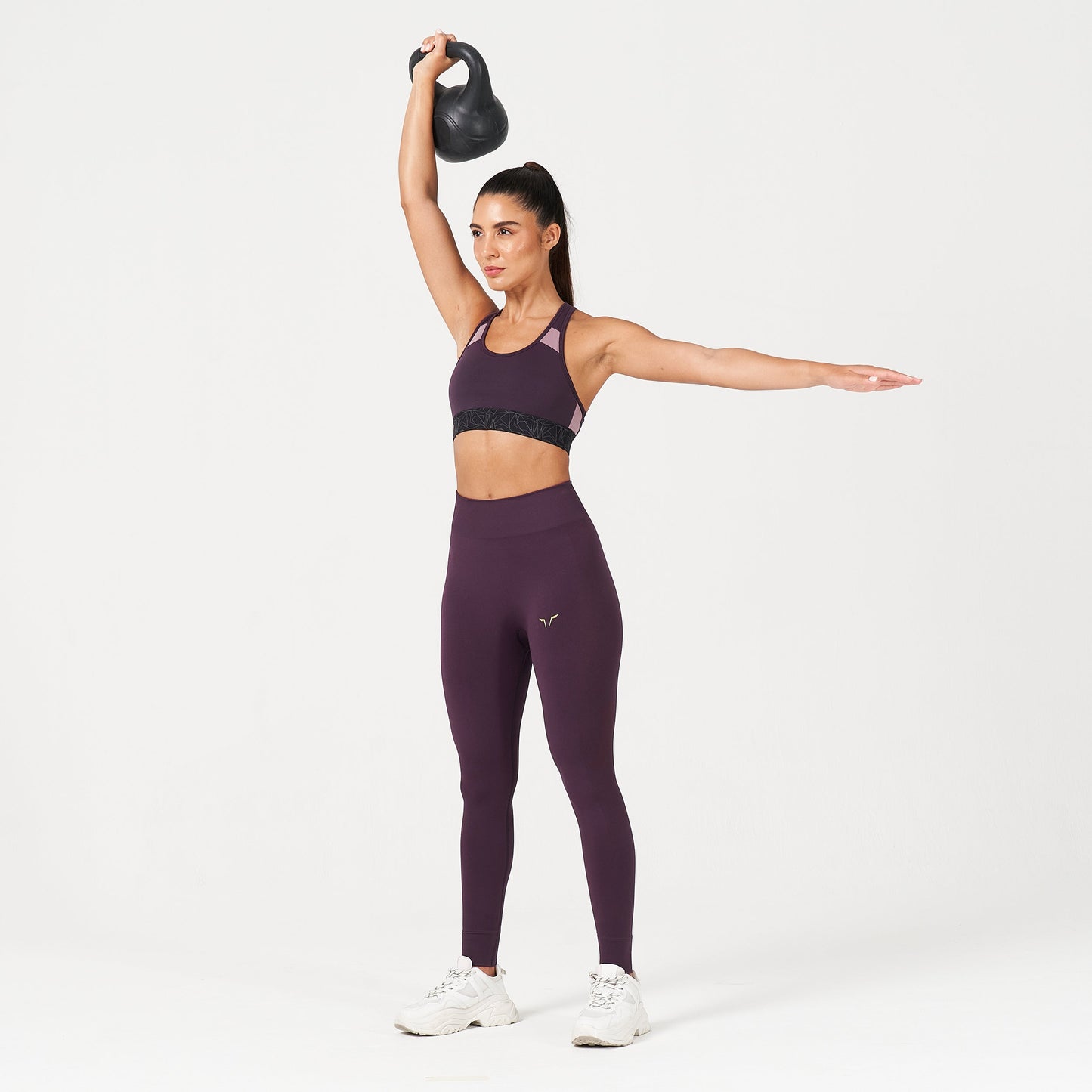 squatwolf-workout-clothes-lab360-tdry-sports-bra-plum-perfect-sports-bra-for-gym