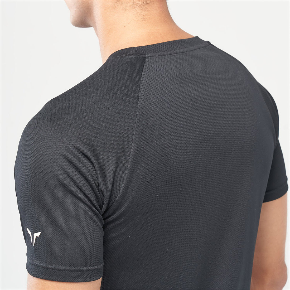 squatwolf-gym-wear-code-logo-muscle-tee-black-workout-shirts-for-men