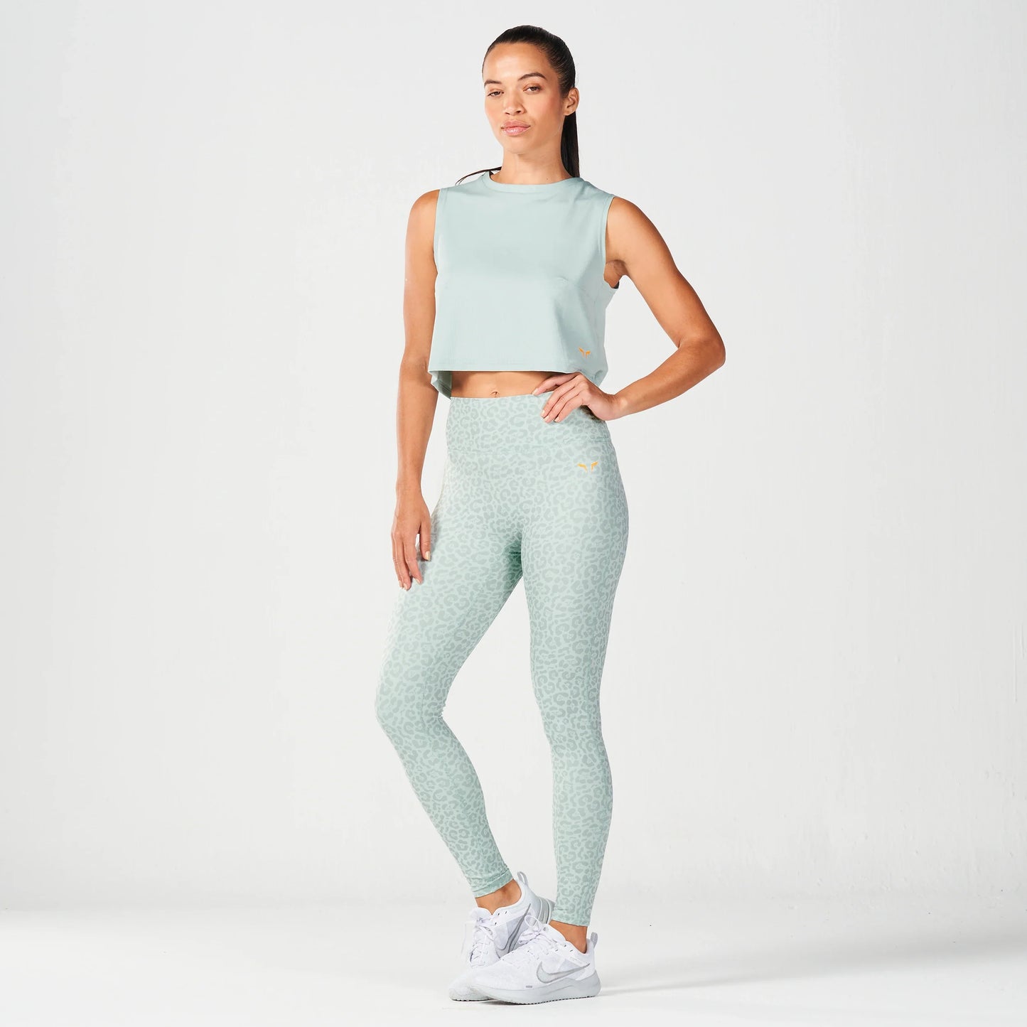 تانك قصيرة من كور - سماوي فاتح