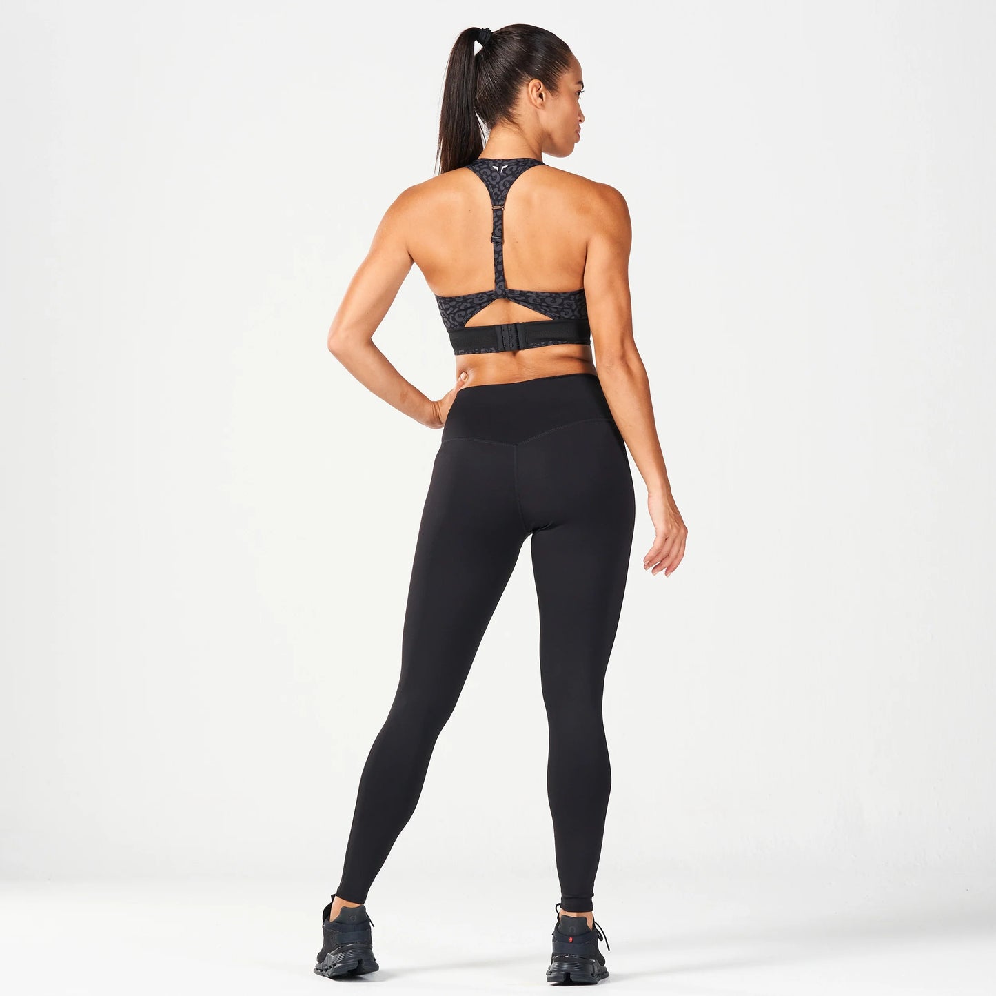 Untamed Zip Up Bra - Black Print