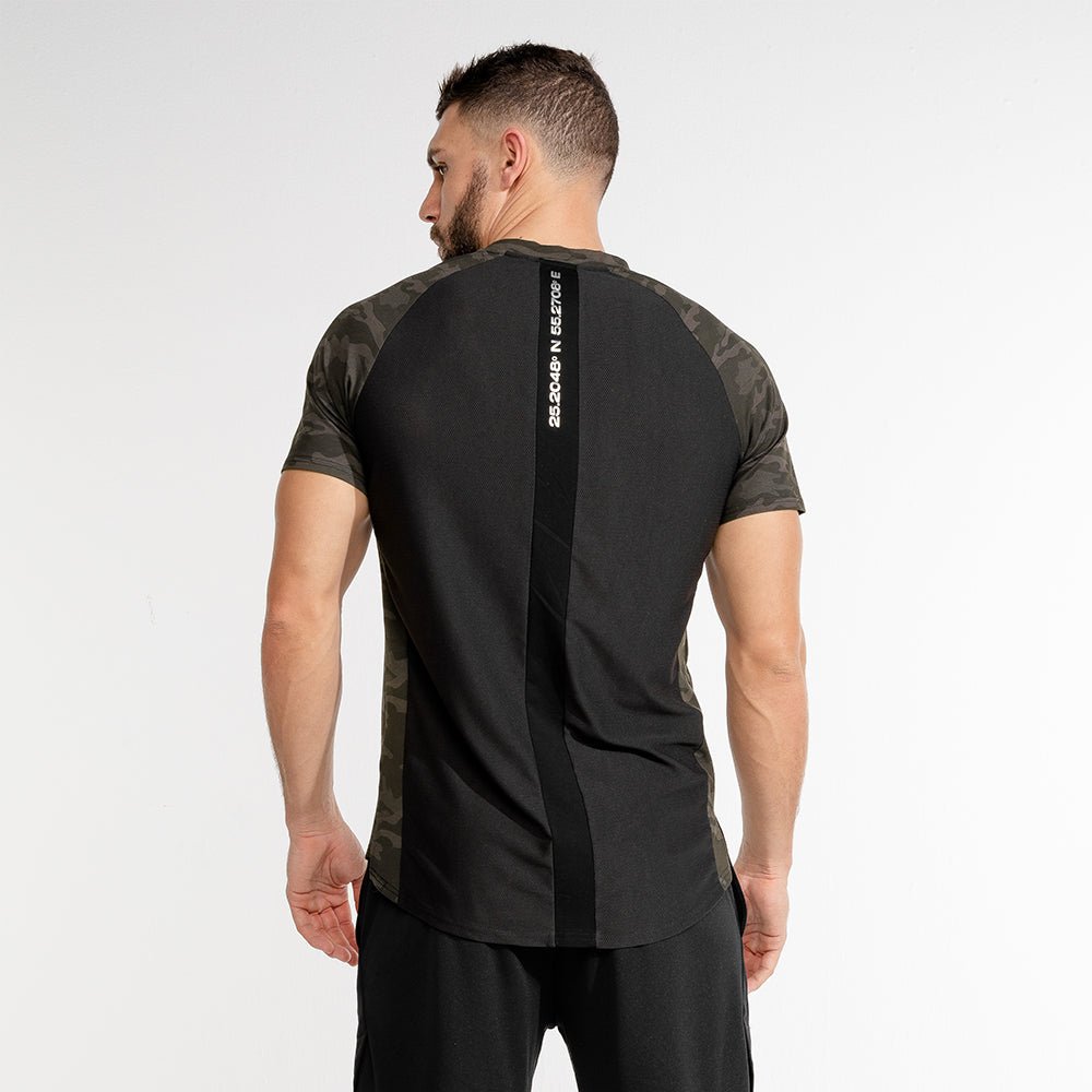 squatwolf-workout-shirts-for-men-evolve-gym-tee-camo-gym-wear