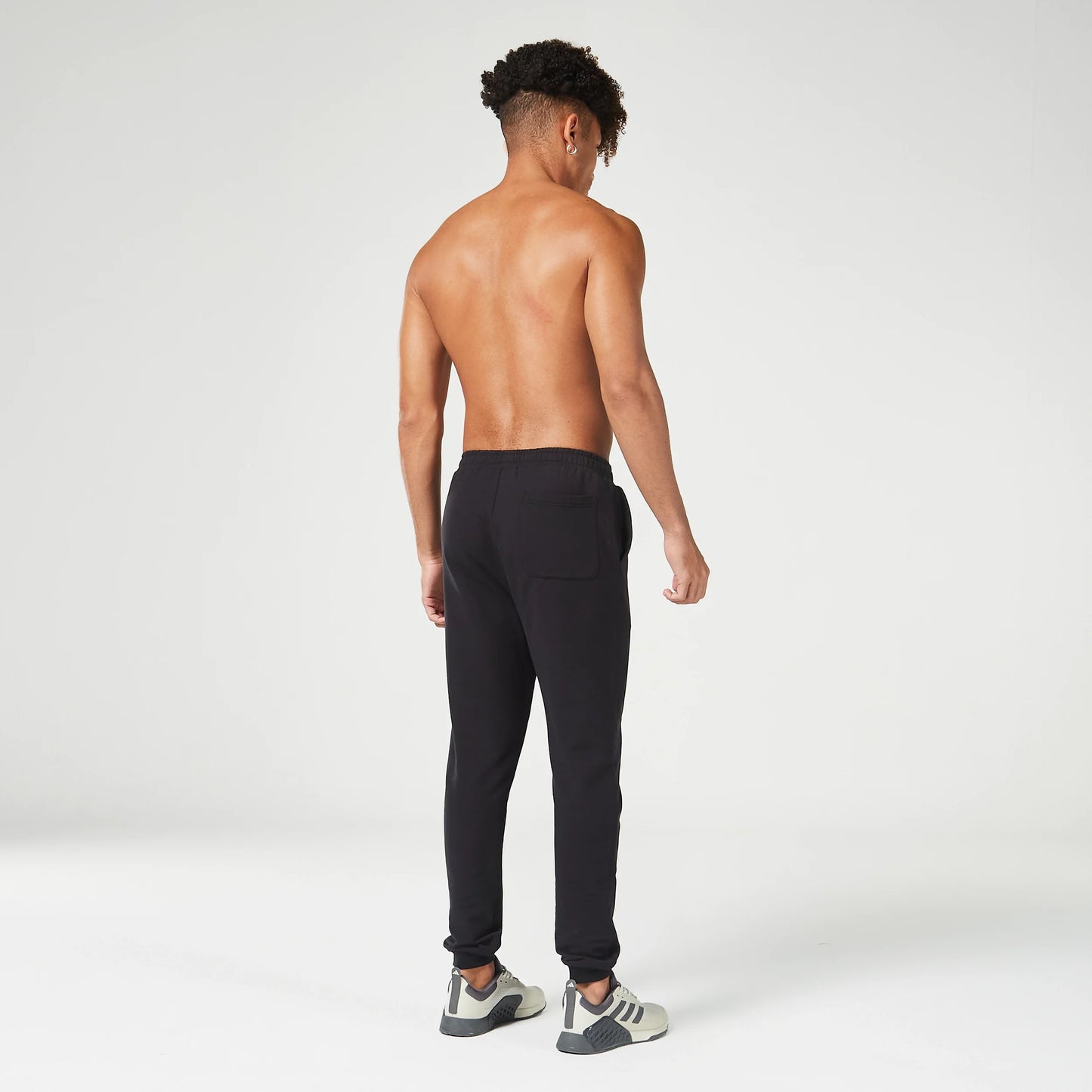 Essential Tapered Joggers - Black
