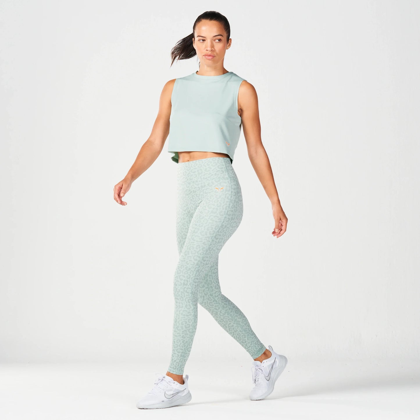 تانك قصيرة من كور - سماوي فاتح