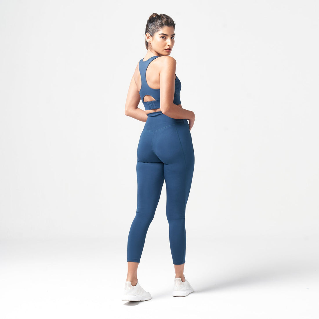 squatwolf-gym-wear-essential-high-impact-bra-teal-workout-bra-for-women