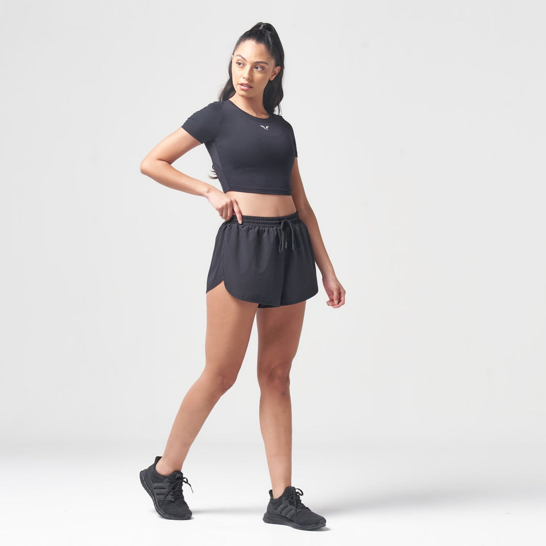 squatwolf-workout-clothes-essential-running-shorts-black-gym-shorts-for-women