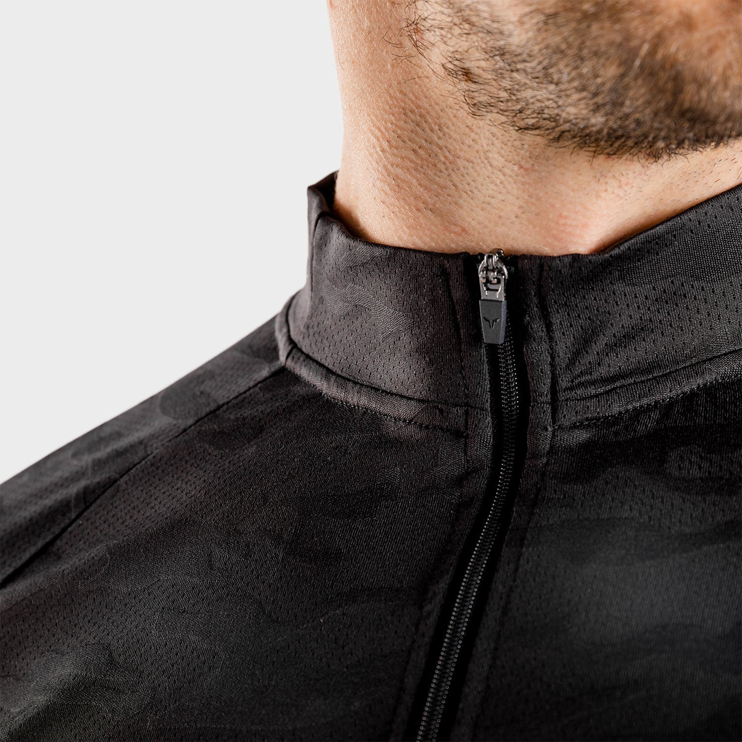 squatwolf-running-wolf-tops-for-men-gym-running-top-black-long-sleeve