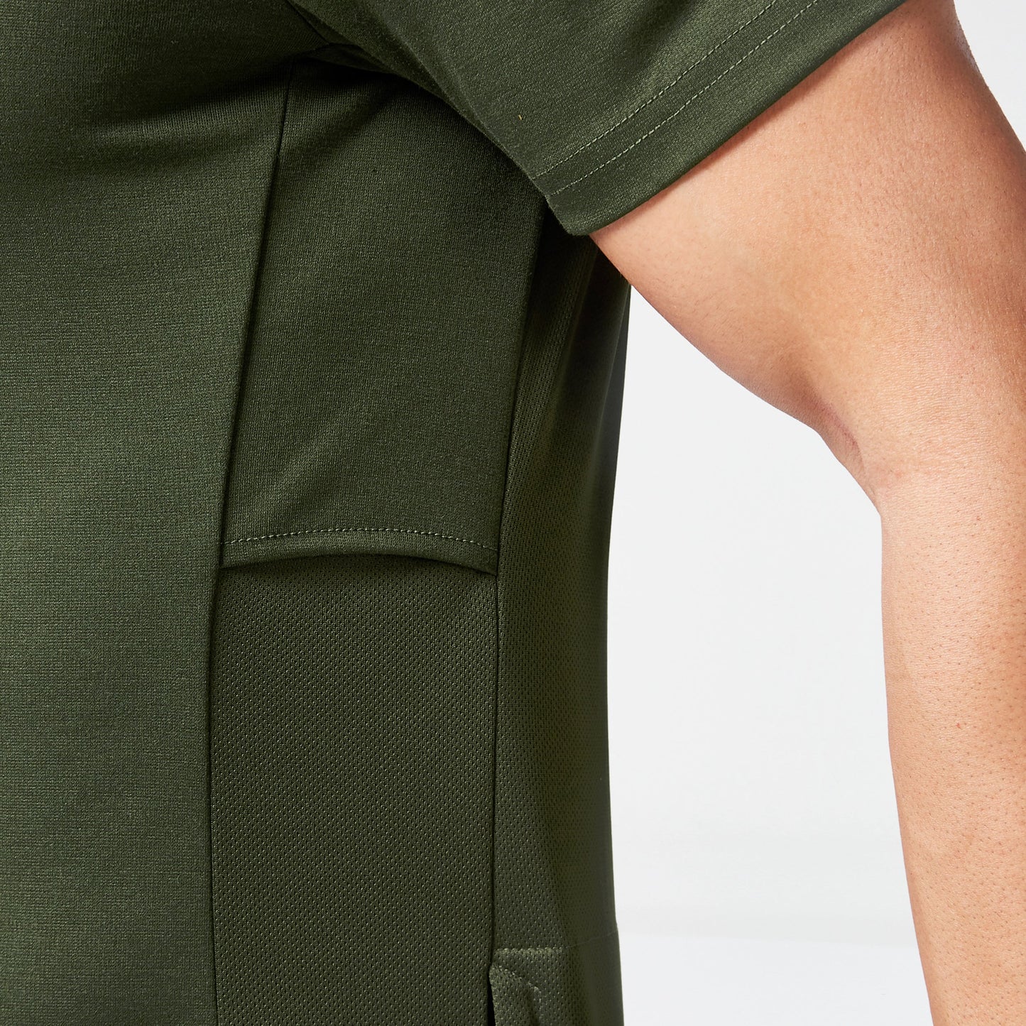 Code Zipped Urban T-shirt - Kombu Green