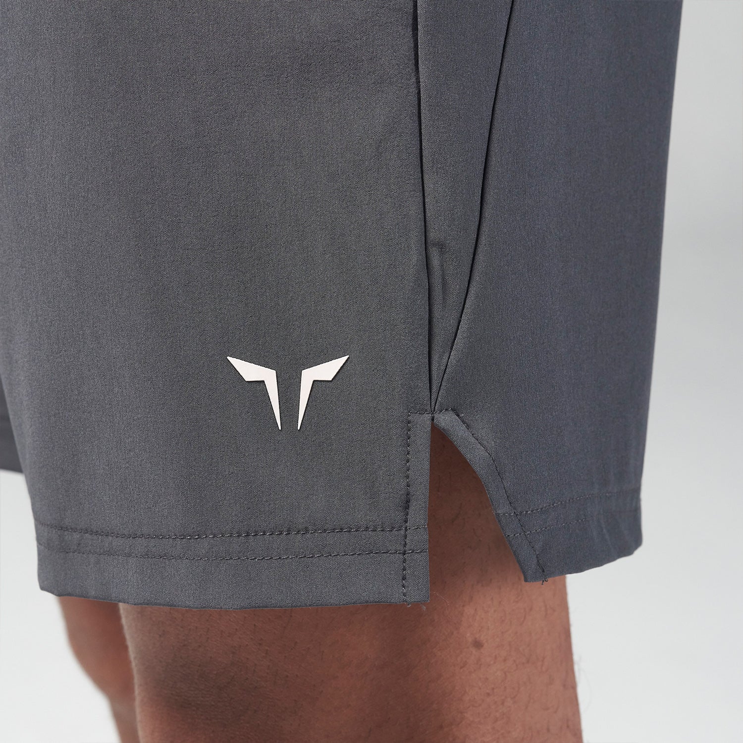 squatwolf-gym-wear-essential-7-inch-shorts-charcoal-workout-short-for-men