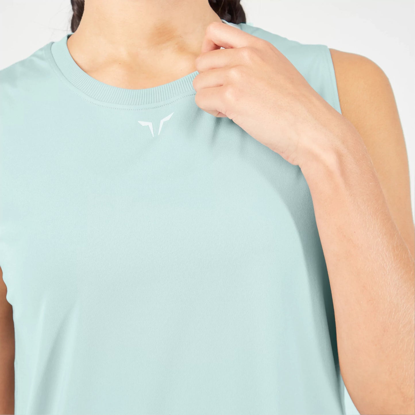 squatwolf-workout-clothes-essential-crew-tank-gray-mist-gym-tank-tops-for-women