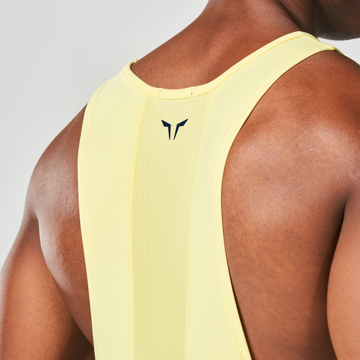 بلوزة ليفت سترينجر 2.0 - ليموني 