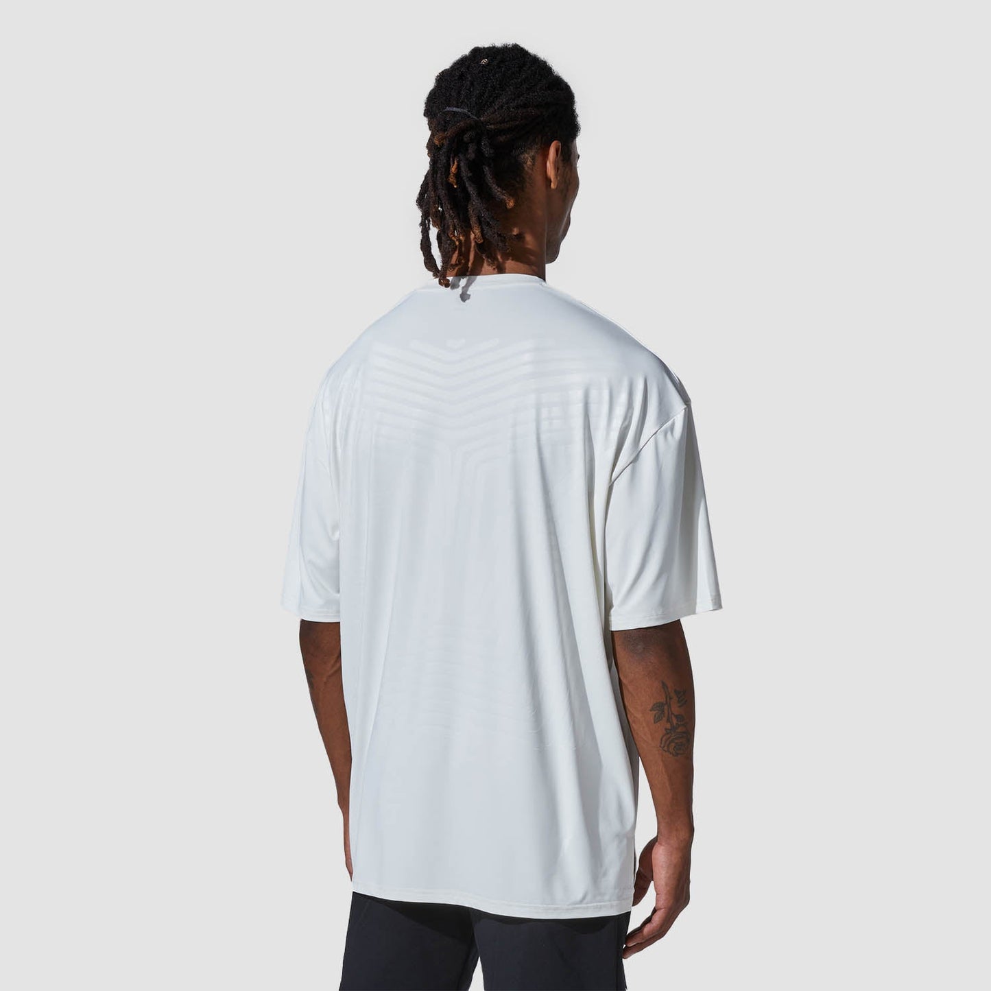 squatwolf-gym-wear-graphic-waves-eye-oversized-tee-white-workout-t-shirts-for-men