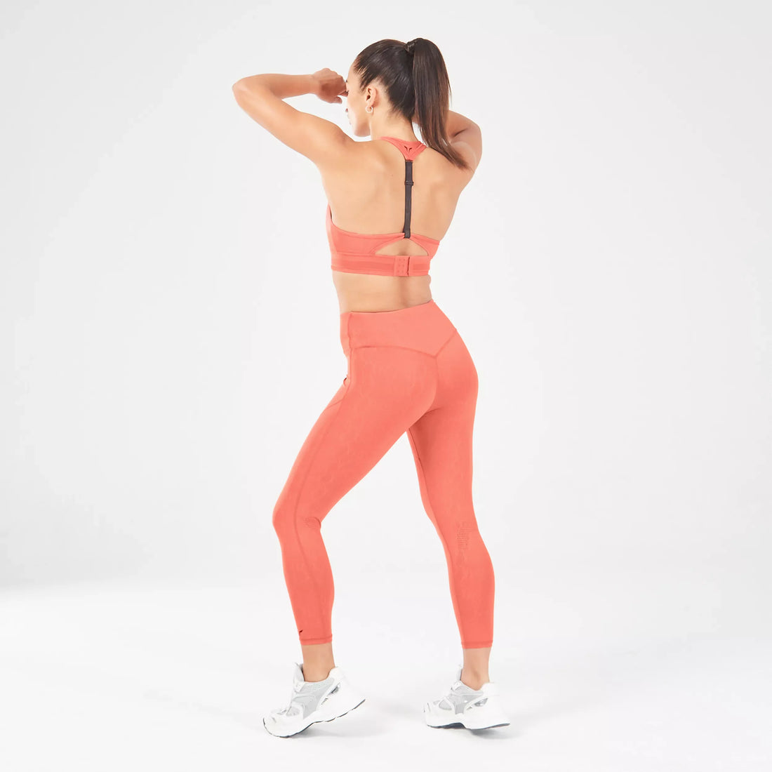 squatwolf-workout-clothes-serpent-zip-up-bra-mineral-red-sports-bra-for-gym