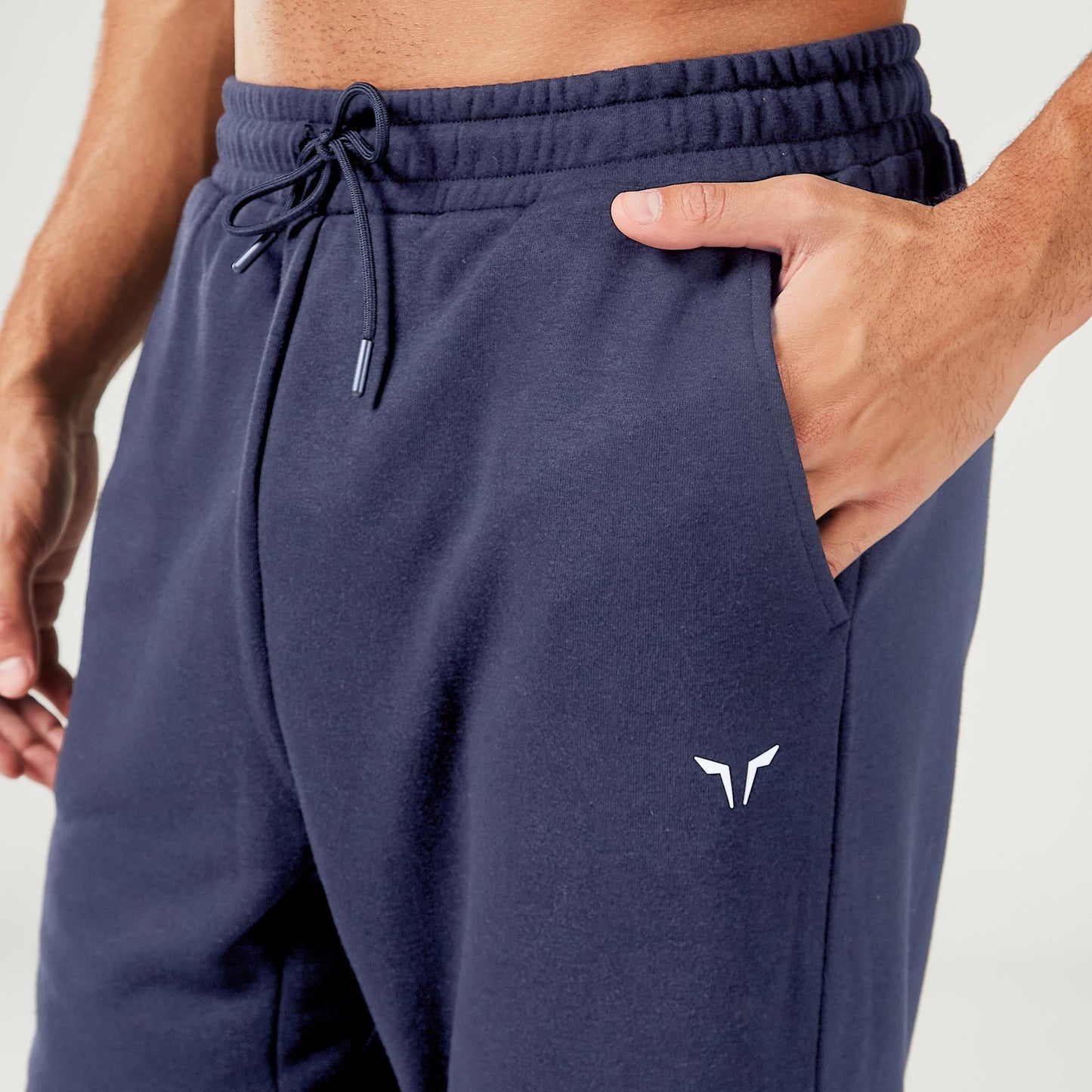 ايسينشال جوقرز للتمرين - كحلي