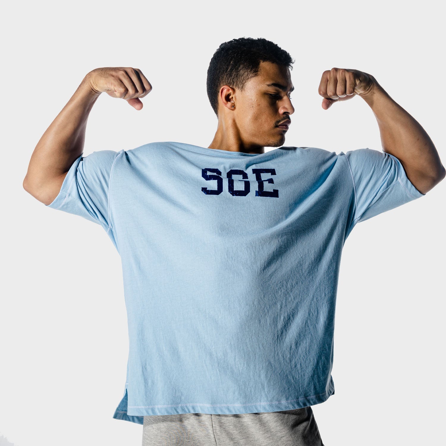 squatwolf-gym-shirts-golden-era-oversized-t-shirt-bluebell-workout-clothes-for-men