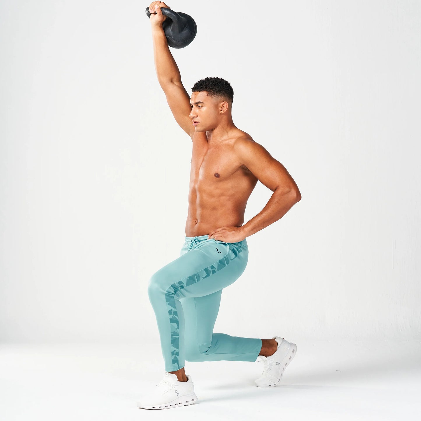 بنطال أكتيف بقصة واسعة من أعلى وضيقة من أسفل - أزرق فاتح