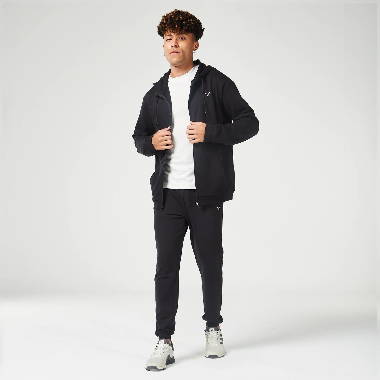 Essential Tapered Joggers - Black