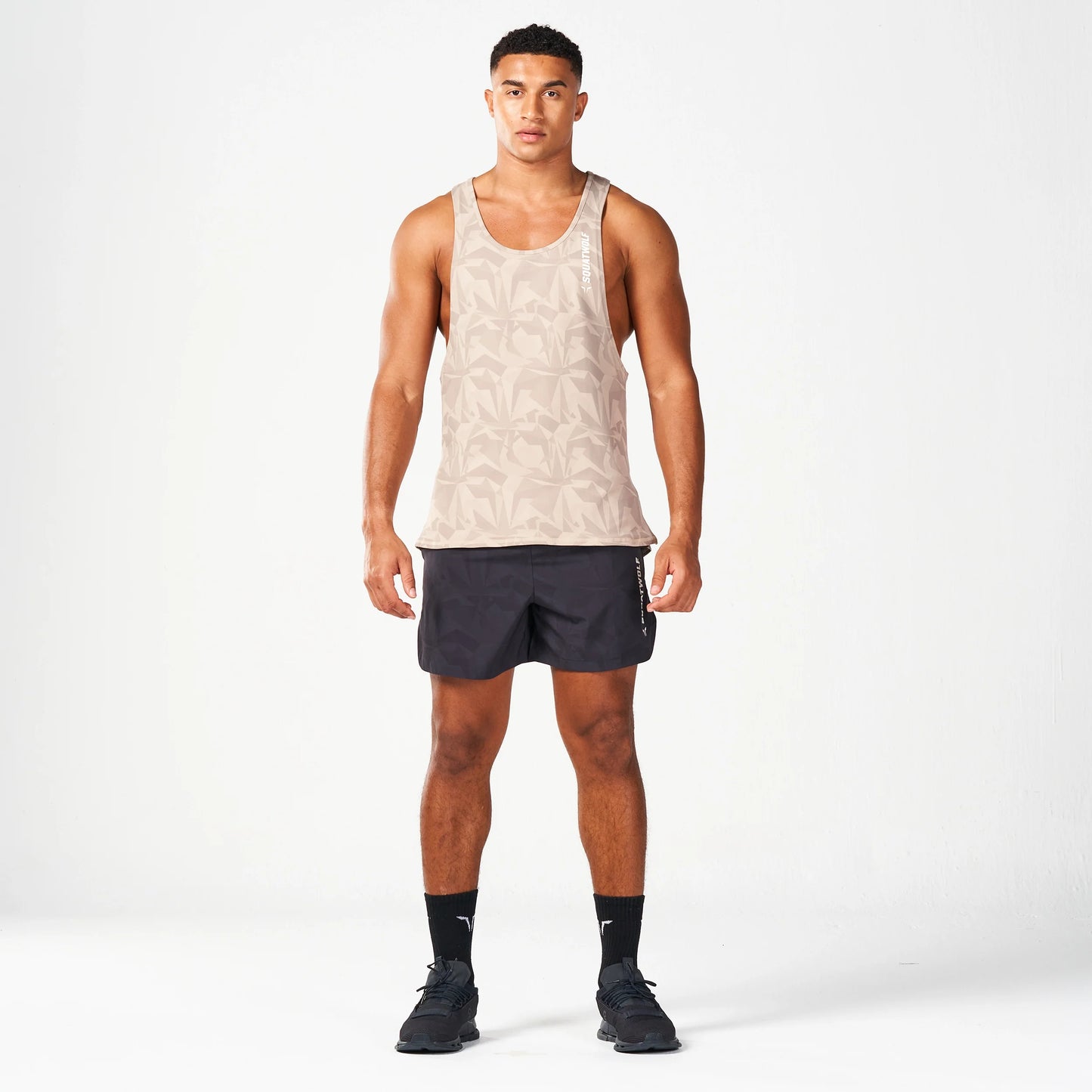 شورت واريور 2.0 بطول 5 بوصة - نمط تمويه أسود