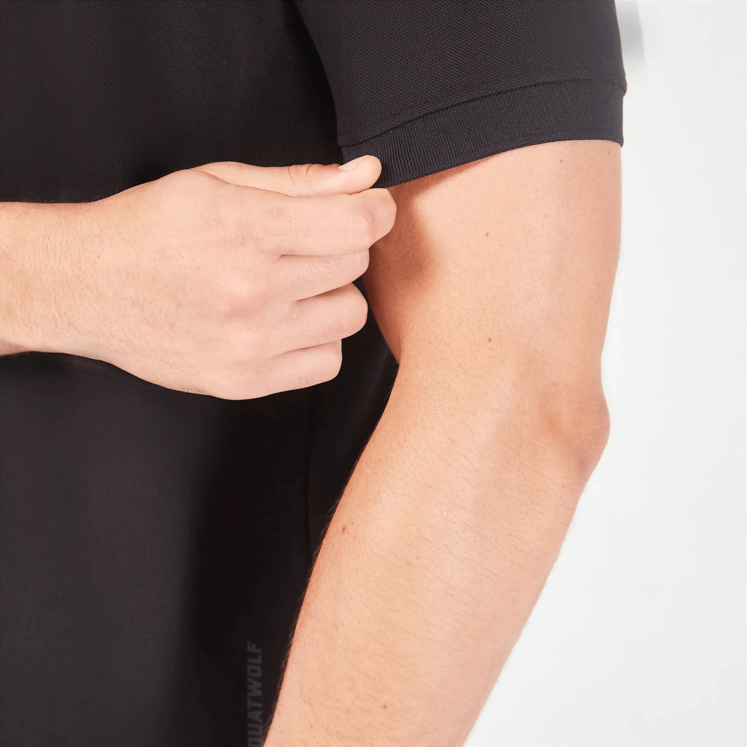 squatwolf-gym-wear-core-over-achiever-polo-black-workout-shirts-for-men