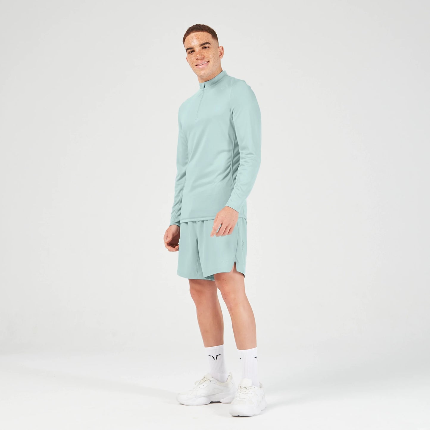 squatwolf-gym-wear-essential-spinning-top-gray-mist-workout-shirts-for-men