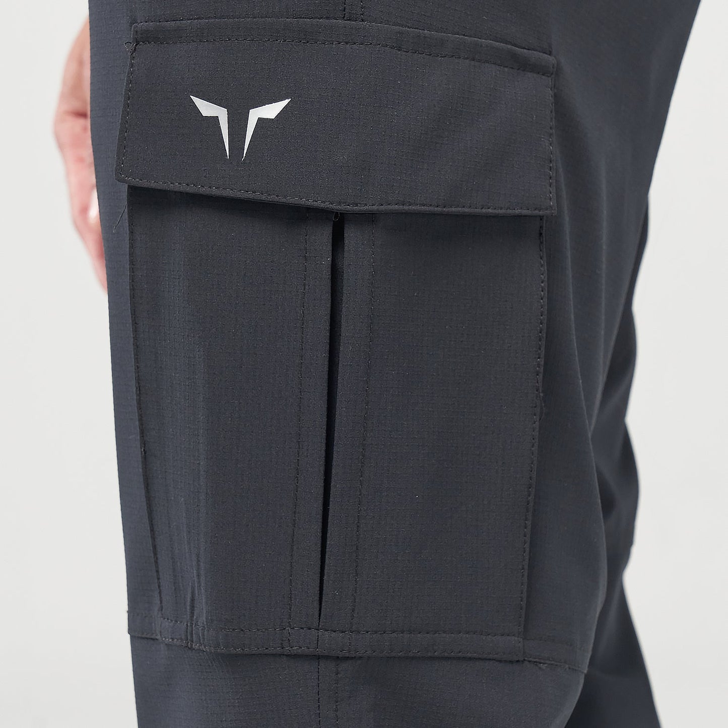 squatwolf-gym-wear-code-smart-cargo-trousers-black-workout-pants-for-men