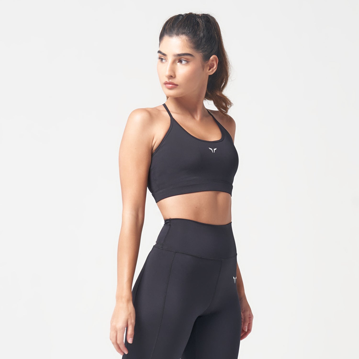 squatwolf-workout-clothes-essential-low-impact-bra-black-sports-bra-for-gym