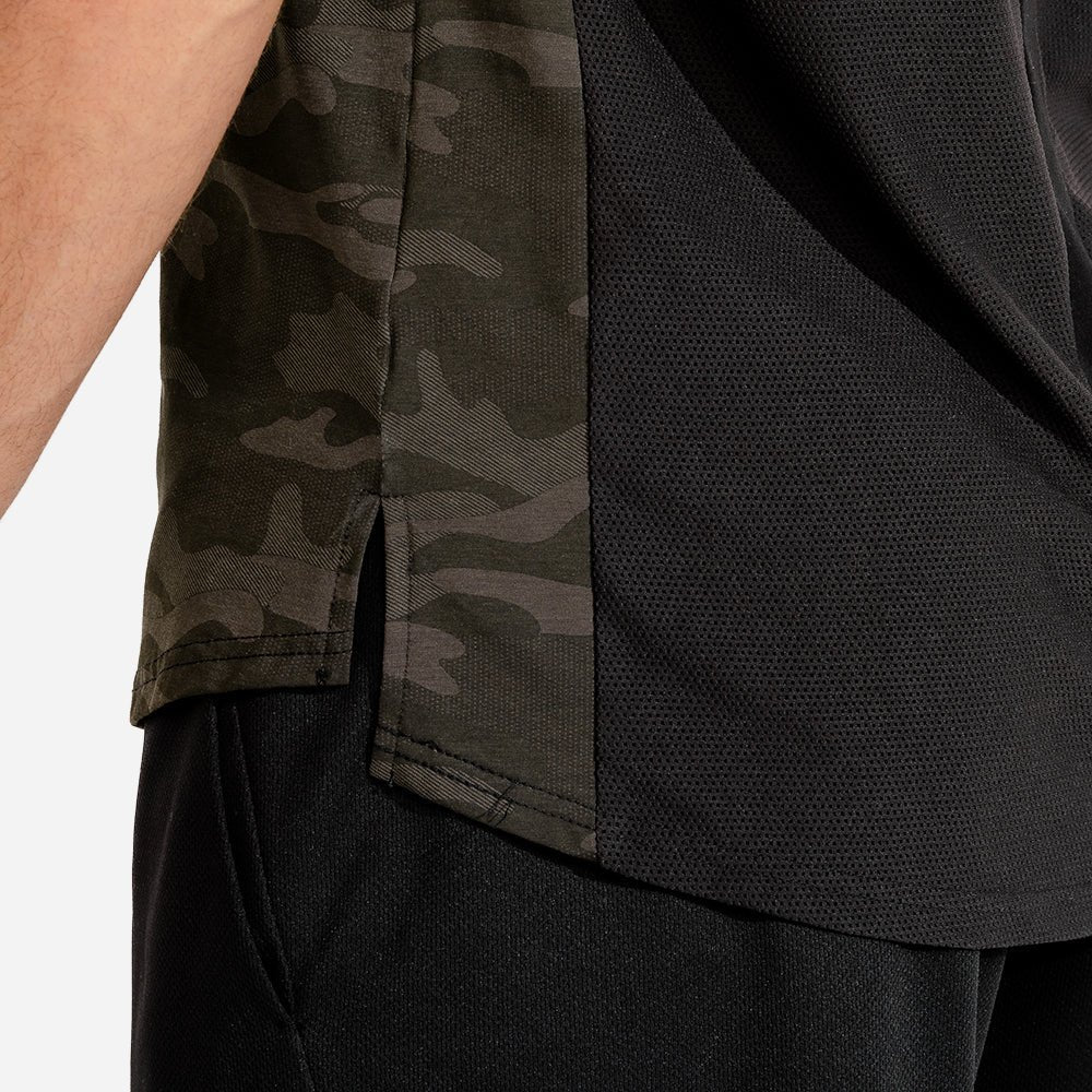 squatwolf-workout-shirts-for-men-evolve-gym-tee-camo-gym-wear