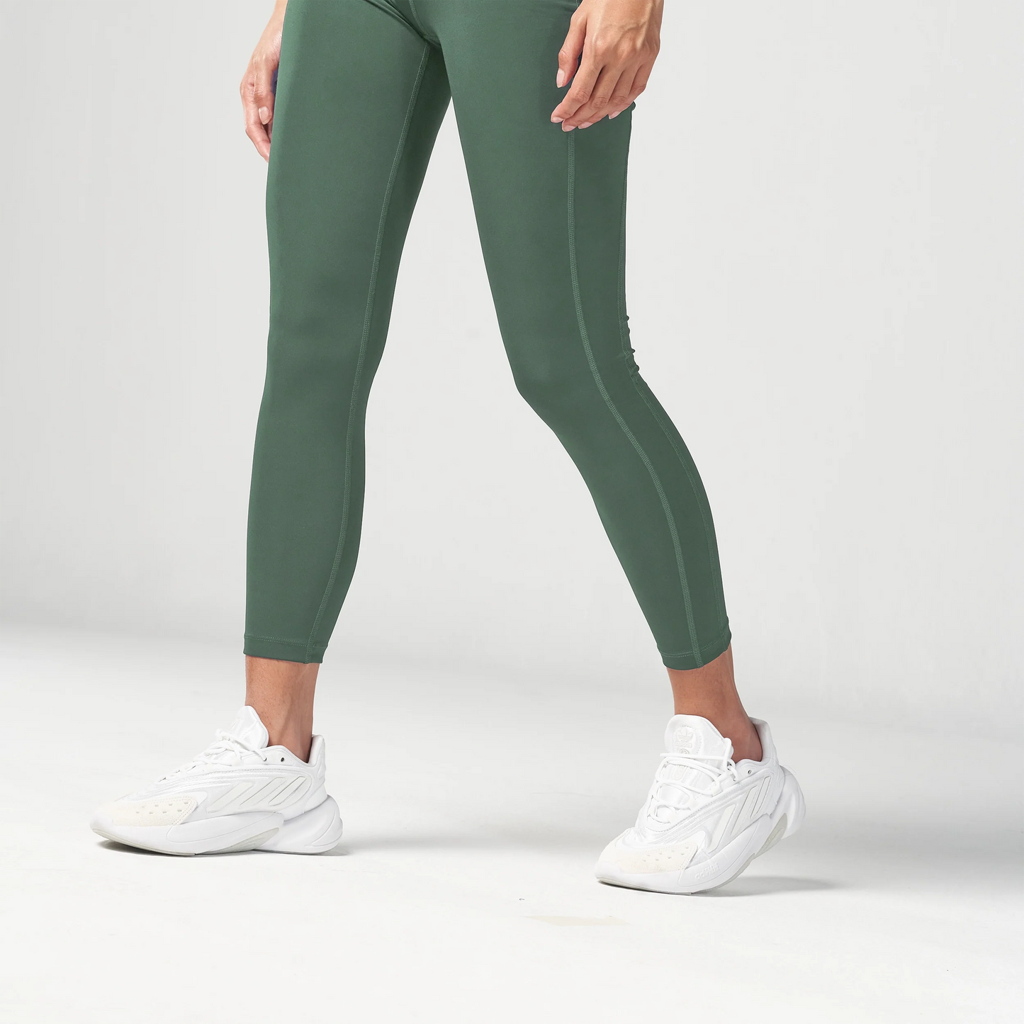 ليقنز ايسينشال كروبد بطول "24 - أخضر غامق