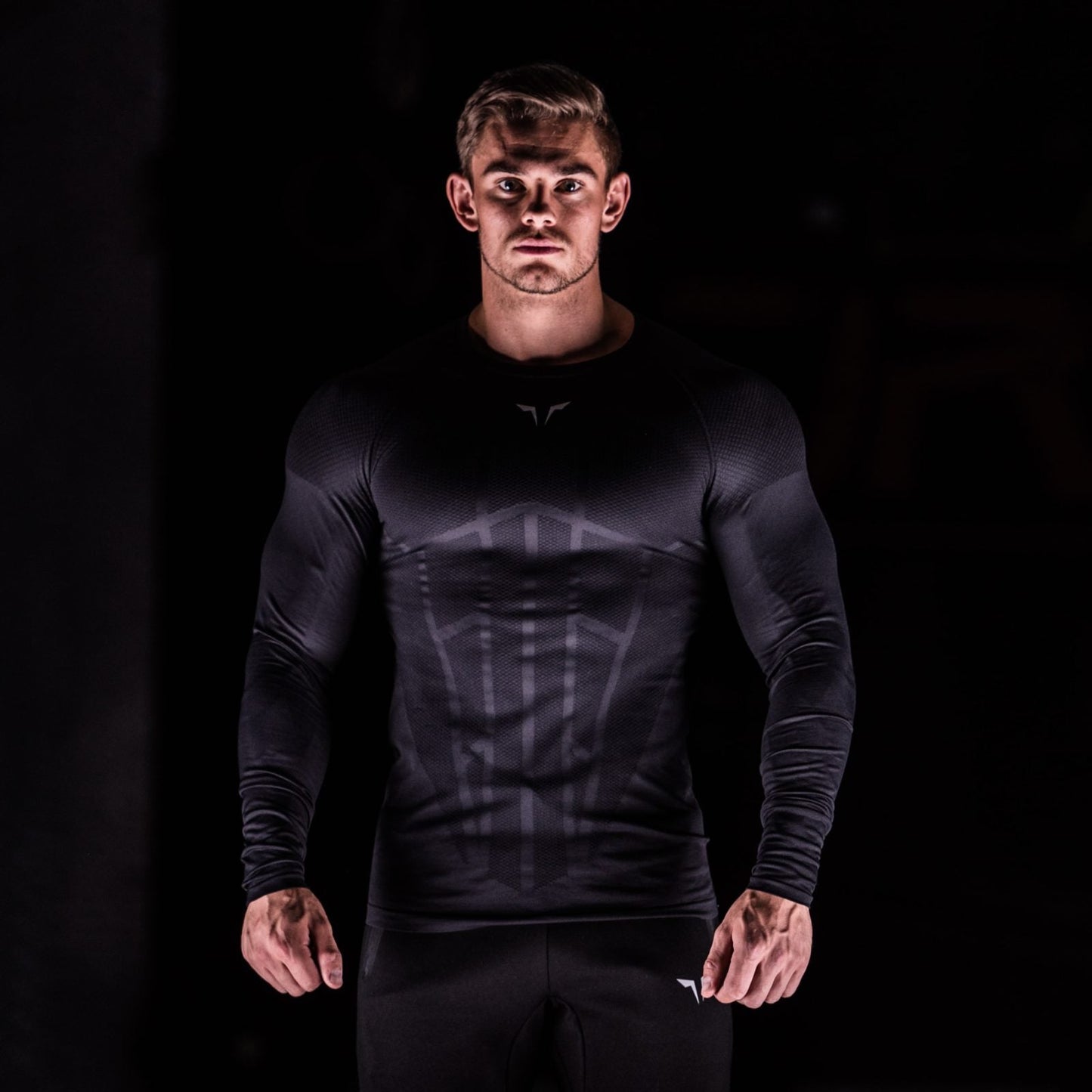 Seamless Spyder Tee - Black in Full Sleeves