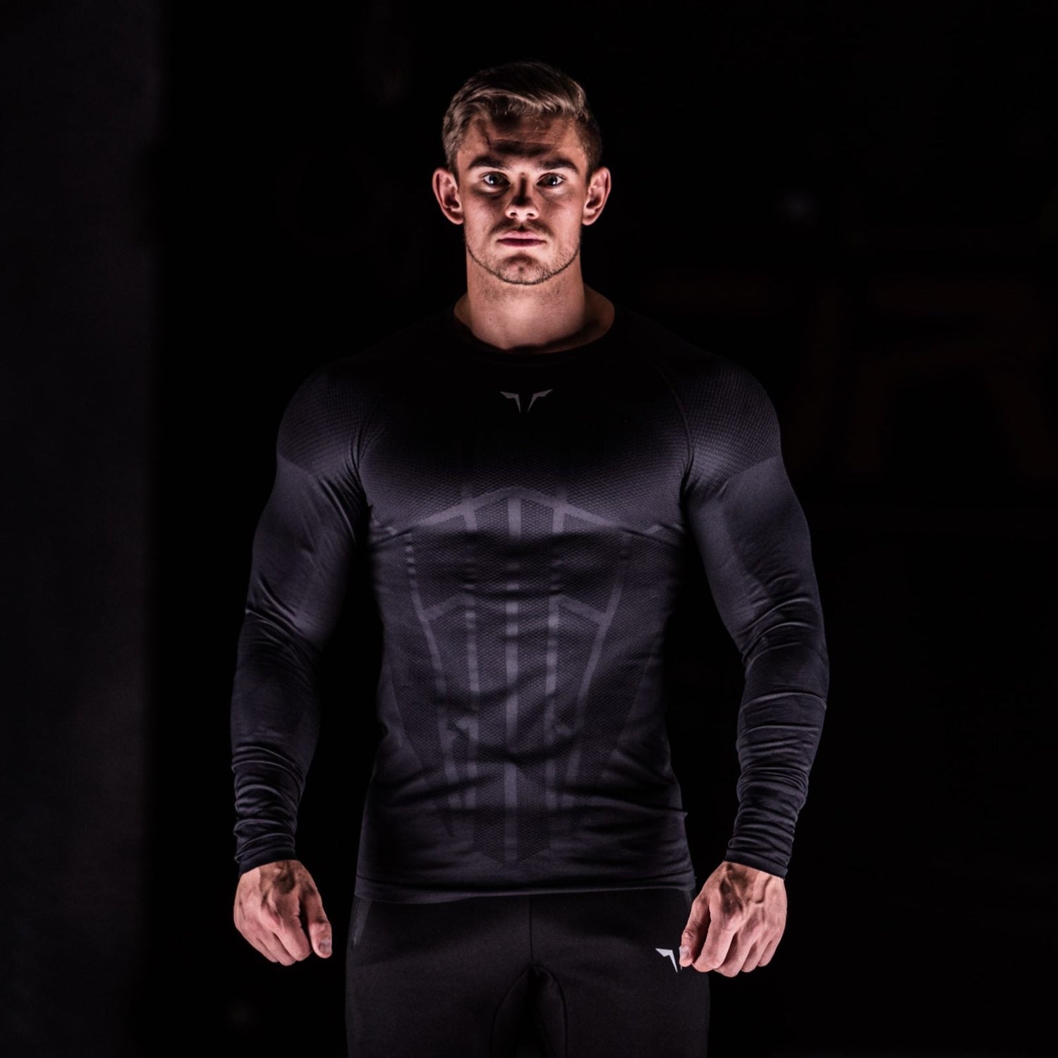 Seamless Spyder Tee - Black in Full Sleeves