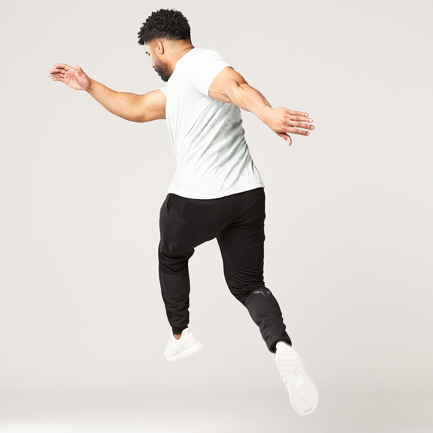 squatwolf-gym-wear-code-urban-tee-grey-workout-shirts-for-men