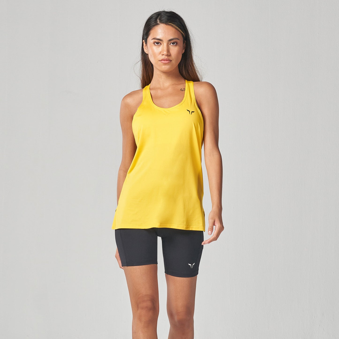 squatwolf-workout-clothes-essential-tank-top-yellow-gym-tank-tops-for-women