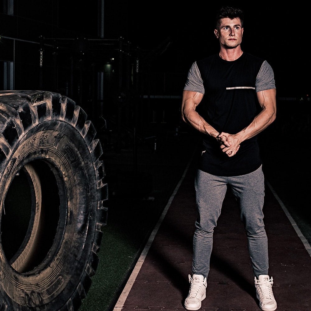 black urban fit tee