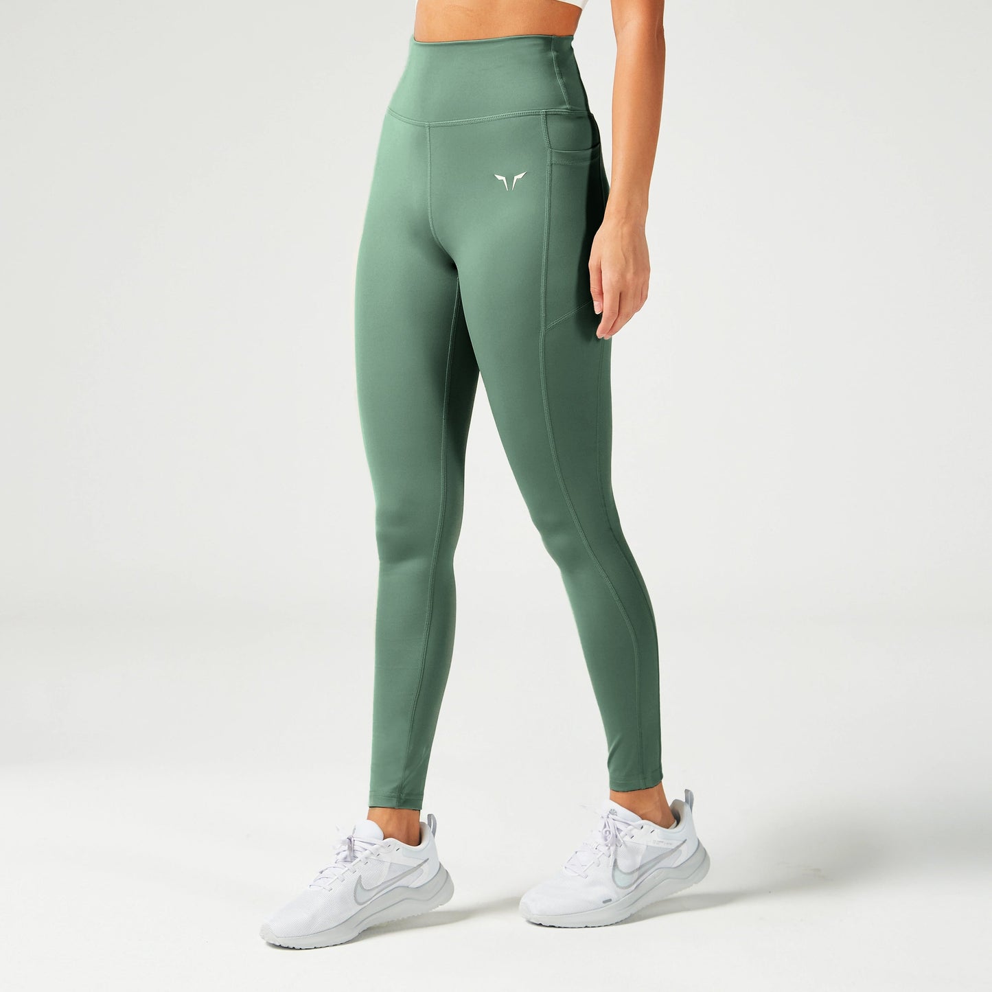 ليقنز ايسينشال عالية الخصر بطول "27 - أخضر غامق